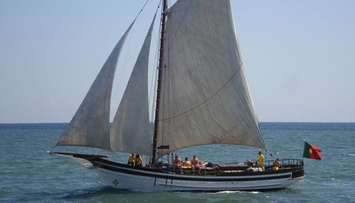 Barco Osíris em Portimão