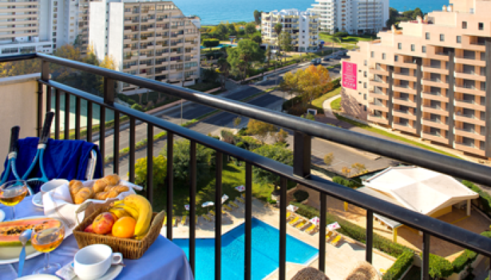 club amarilis praia da rocha