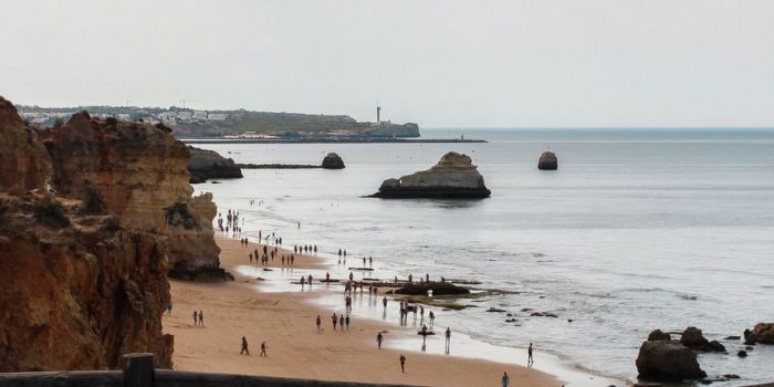 Praia dos Careanos em Portimão